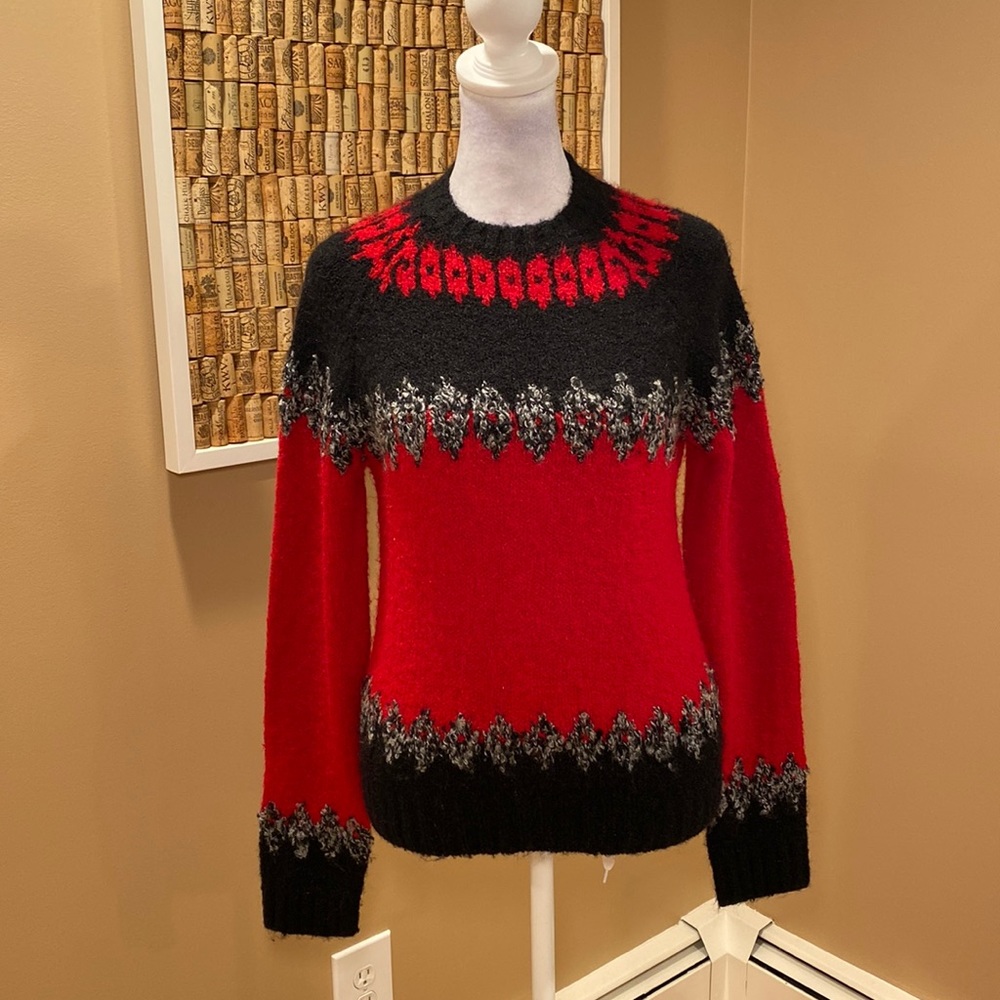 Mac & Jac Black, Red and Grey Sweater